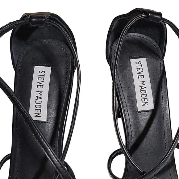 STEVE MADDEN WOMEN'S FLORIAA HEEL - Picture 2 of 6